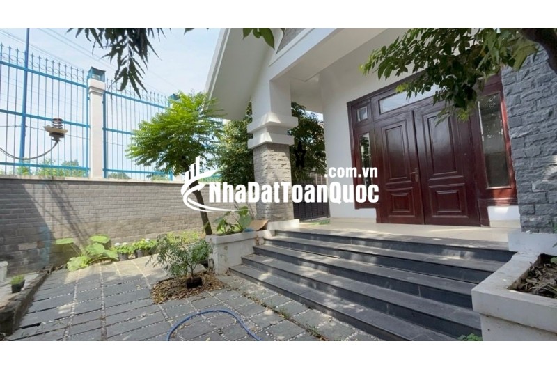 BÁN NHÀ MẶT PHỐ TRẦN HƯNG ĐẠO I QUẬN 5, HỒ CHÍ MINH - SỔ HỒNG CHÍNH CHỦ, DIỆN TÍCH 300M2, CHÍNH XÁC GIÁ 100 TRIỆU!